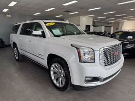 2017 GMC YUKON XL SUV V8, ECOTEC3, 6.2 LITER DENALI SPORT UTILITY 4D