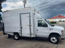 2014 FORD E350 SUPER DUTY CUTAWAY CUTAWAY V8, FLEX FUEL, 5.4 LITER CUTAWAY VAN 2D
