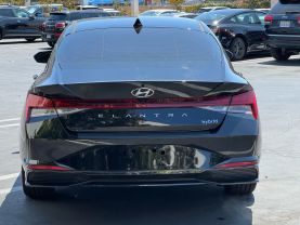 2023 HYUNDAI ELANTRA HYBRID SEDAN 4-CYL, HYBRID, GDI, 1.6 LITER LIMITED HEV SEDAN 4D