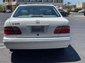 2001 MERCEDES-BENZ E-CLASS SEDAN V6, 3.2 LITER E 320 SEDAN 4D