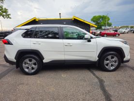 2022 TOYOTA RAV4 HYBRID SUV 4-CYL, HYBRID, 2.5 LITER XLE SPORT UTILITY 4D