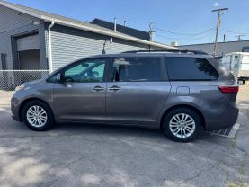 2016 TOYOTA SIENNA VAN V6, 3.5 LITER XLE MINIVAN 4D