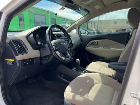 2016 KIA RIO HATCHBACK 4-CYL, 1.6 LITER EX HATCHBACK 4D