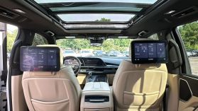 2021 Cadillac Escalade - Image 29