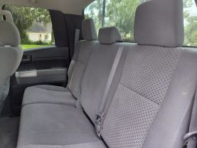 2009 TOYOTA TUNDRA DOUBLE CAB PICKUP V8, FLEX FUEL, 5.7 LITER SR5 PICKUP 4D 6 1/2 FT