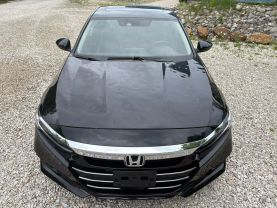 2021 HONDA ACCORD SEDAN 4-CYL, VTEC, TURBO, 2.0 LITER TOURING SEDAN 4D at T&T Repairables - used car dealership in Spencer, Indiana.
