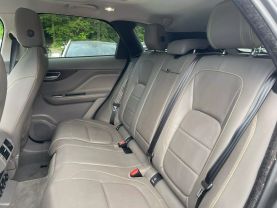 2017 Jaguar F-pace - Image 29