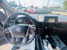 2015 NISSAN TITAN CREW CAB PICKUP V8, 5.6 LITER SV PICKUP 4D 5 1/2 FT
