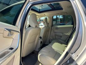 2015 VOLVO XC60 SUV 4-CYL, DRIVE-E, 2.0T T5 PREMIER SPORT UTILITY 4D