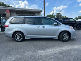 Used 2018 TOYOTA SIENNA VAN V6, 3.5 LITER XLE MINIVAN 4D - LA Auto Star located in Virginia Beach, VA