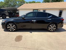 2019 NISSAN ALTIMA SEDAN 4-CYL, 2.5 LITER 2.5 PLATINUM SEDAN 4D