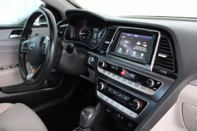 2018 Hyundai Sonata - Image 10