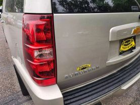 2014 CHEVROLET SUBURBAN 1500 SUV V8, FLEX FUEL, 5.3 LITER LTZ SPORT UTILITY 4D