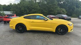 2017 Ford Mustang - Image 3
