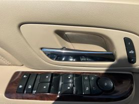 2014 Cadillac Escalade Luxury Sport Utility 4d - Image 13