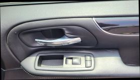 2014 Chrysler Town & Country S Minivan 4d - Image 29