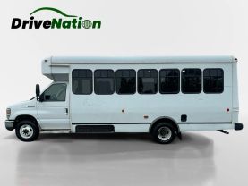 2015 FORD E450 SUPER DUTY CUTAWAY CUTAWAY V10, 6.8 LITER CUTAWAY VAN 2D