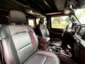 2019 Jeep Wrangler Unlimited - Image 16