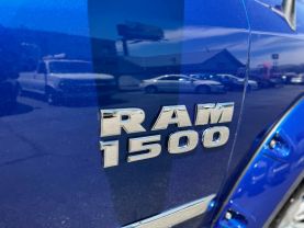 2018 RAM 1500 CREW CAB PICKUP V8, HEMI, 5.7 LITER TRADESMAN PICKUP 4D 6 1/3 FT