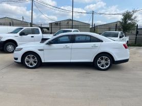 2015 FORD TAURUS SEDAN V6, 3.5 LITER SE SEDAN 4D at Motors On Wheels - used car dealership in Houston, Texas.