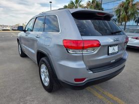 2015 Jeep Grand Cherokee - Image 4