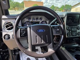 2016 FORD F250 SUPER DUTY CREW CAB PICKUP V8, TURBO DIESEL, 6.7L LARIAT PICKUP 4D 6 3/4 FT
