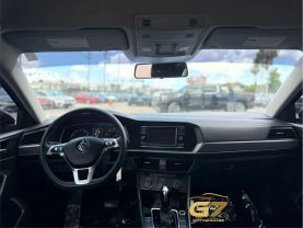 2019 Volkswagen Jetta - Image 15