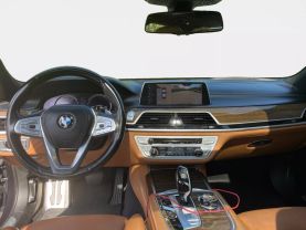 2017 BMW 7 SERIES SEDAN V8, TWIN TURBO, 4.4L 750I SEDAN 4D