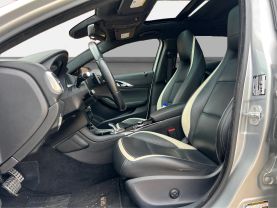 2017 INFINITI QX30