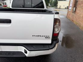 2013 TOYOTA TACOMA DOUBLE CAB PICKUP V6, 4.0 LITER PRERUNNER PICKUP 4D 6 FT