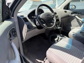 2005 FORD FOCUS SEDAN 4-CYL, 2.0 LITER ZX4 S SEDAN 4D