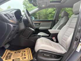 2022 HONDA CR-V SUV 4-CYL, TURBO, 1.5 LITER EX-L SPORT UTILITY 4D at T&T Repairables - used car dealership in Spencer, Indiana.