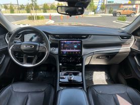 2023 JEEP GRAND CHEROKEE SUV V6, VVT, 3.6 LITER LIMITED SPORT UTILITY 4D - The Auto Lot
