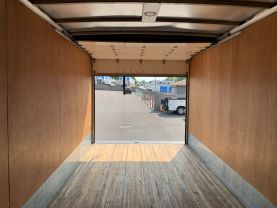 2012 FORD F-750 SUPER DUTY REGULAR CAB 18FT NON CDL BOX TRUCK BOX TRUCKS 6.7L  DIESEL I6 F750 REGULAR CAB - Eddies Auto Sales