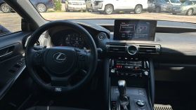 2022 Lexus Is - Image 28