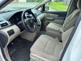 2011 HONDA ODYSSEY VAN V6, VTEC, 3.5 LITER LX MINIVAN 4D