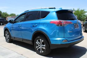 2018 Toyota Rav4 - Image 3