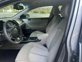 2016 HYUNDAI SONATA HYBRID SEDAN 4-CYL, HYBRID, 2.0 LITER SE SEDAN 4D