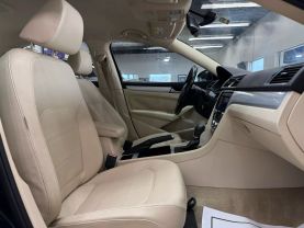 2012 VOLKSWAGEN PASSAT