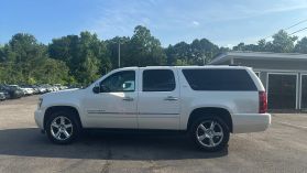 2014 Chevrolet Suburban 1500 - Image 7