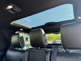 2017 LAND ROVER DISCOVERY SUV V6, SUPERCHARGED, 3.0 LITER HSE LUXURY SPORT UTILITY 4D