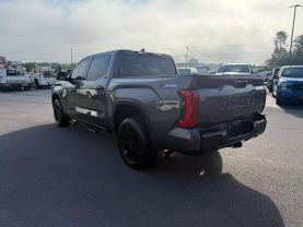 2022 TOYOTA TUNDRA CREWMAX