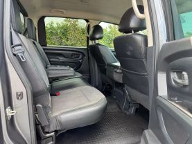 2017 NISSAN TITAN CREW CAB PICKUP V8, 5.6 LITER S PICKUP 4D 5 1/2 FT