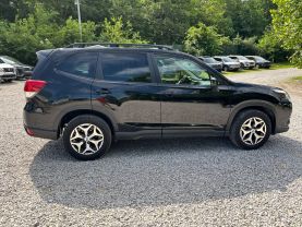 2023 SUBARU FORESTER SUV 4-CYL, 2.5 LITER PREMIUM SPORT UTILITY 4D at T&T Repairables - used car dealership in Spencer, Indiana.