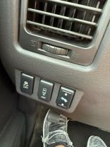 2015 Nissan Titan Crew Cab - Image 18