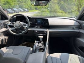 2023 HYUNDAI ELANTRA SEDAN 4-CYL, SULEV, 2.0 LITER SEL SEDAN 4D at T&T Repairables - used car dealership in Spencer, Indiana.