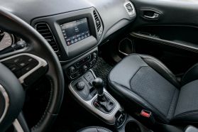2019 JEEP COMPASS SUV 4-CYL, MULTIAIR, PZEV, 2.4 LITER LATITUDE SPORT UTILITY 4D