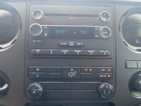 2012 FORD F550 SUPER DUTY REGULAR CAB 18FT BOX TRUCK WITH 2,000 LBS LIFTGATE BOX TRUCKS V8, TURBO DIESEL, 6.7 LITER 165" W.B. 2D - Eddies Auto Sales