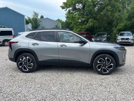 2024 CHEVROLET TRAX SUV 3-CYL, ECOTEC, TURBO, 1.2 LITER 2RS SPORT UTILITY 4D at T&T Repairables - used car dealership in Spencer, Indiana.
