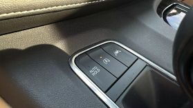 2021 Cadillac Escalade - Image 55